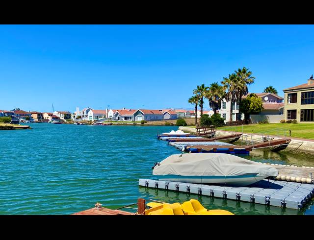 681M² VACANT LAND FOR SALE IN PORT OWEN